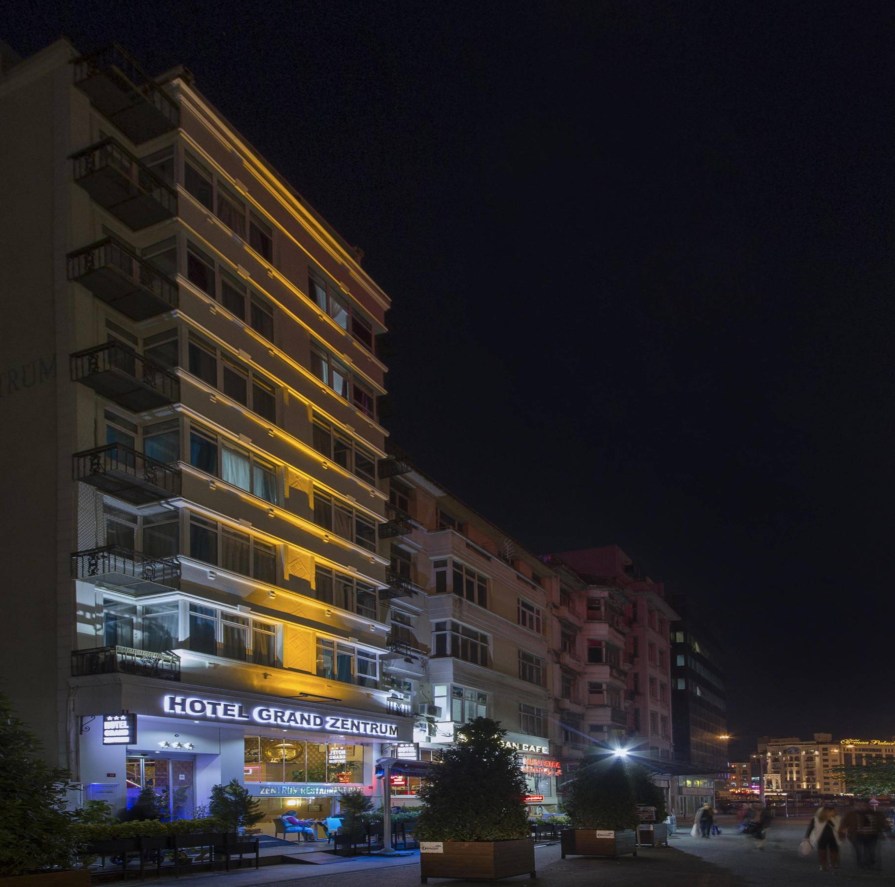 Grand Zentrum Hotel & Cafe Restaurant - Taksim Square Stambuł Zewnętrze zdjęcie