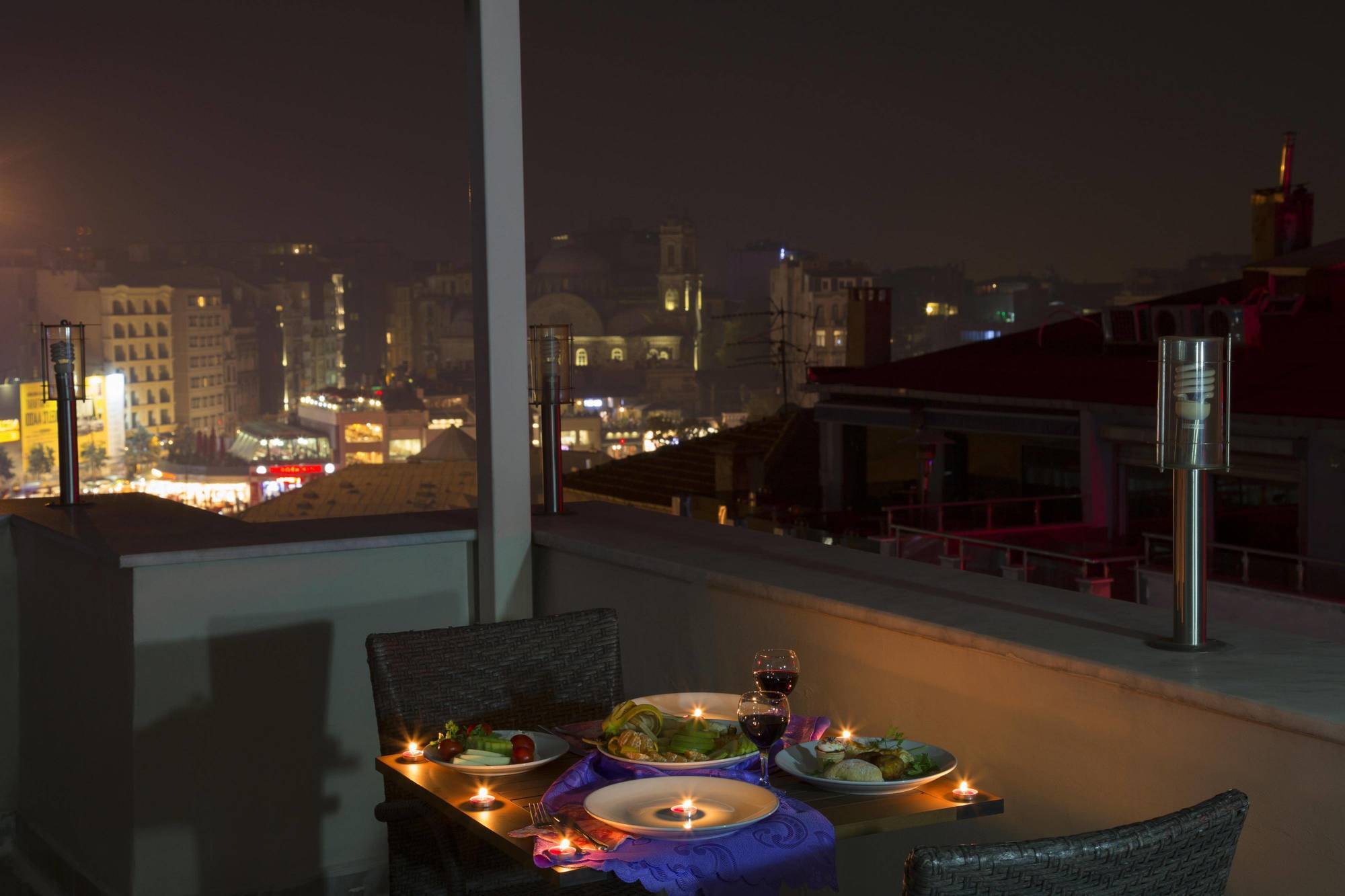 Grand Zentrum Hotel & Cafe Restaurant - Taksim Square Stambuł Zewnętrze zdjęcie